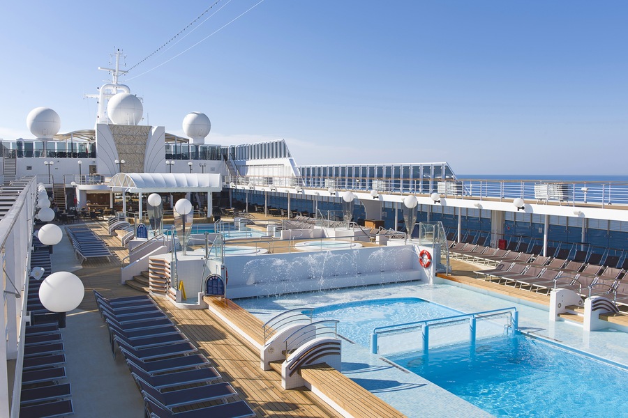 MSC Cruises MSC Opera Le Piscine and Doremi Spray Park 1.jpg